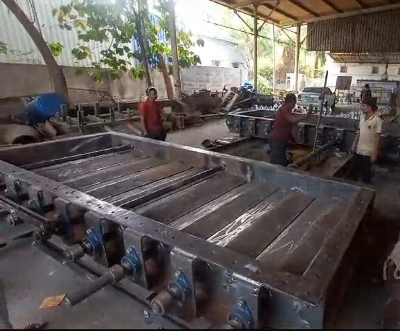 Multi-louver dampers lined up for final inspection